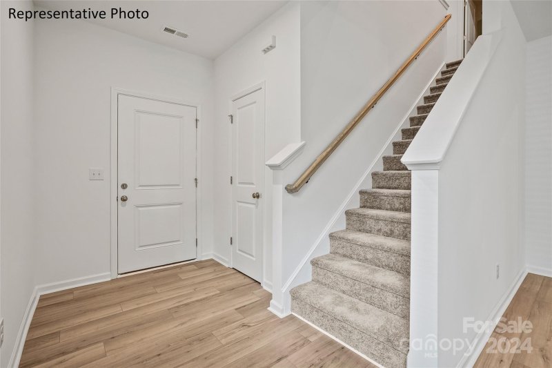 Property image 4 at 11016 Wickenden Way, Charlotte, NC 28214