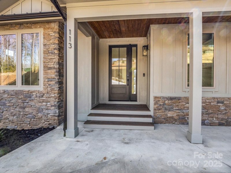 Property image 4 at 113 Foxwood Drive, Hendersonville, NC 28791