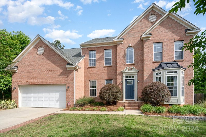 Property image 3 at 808 Thornapple Court, Lake Wylie, SC 29710