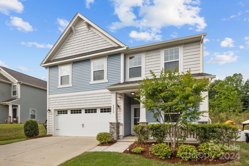 8040 Camden Crossing