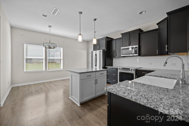 Property image 3 at 8040 Camden Crossing, Lowell, NC 28098