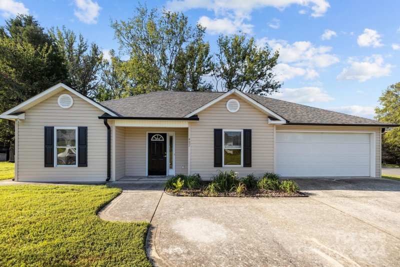457 Berwick Drive