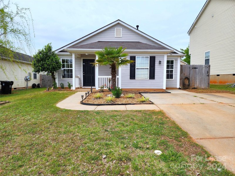 Property image 2 at 511 Amhurst Street, Concord, NC 28025