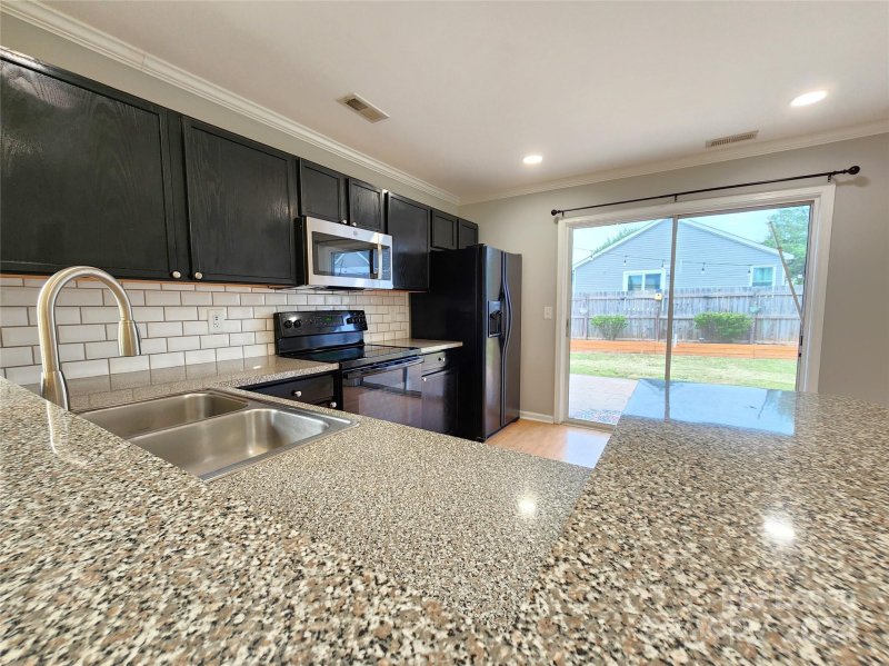 Property image 4 at 511 Amhurst Street, Concord, NC 28025