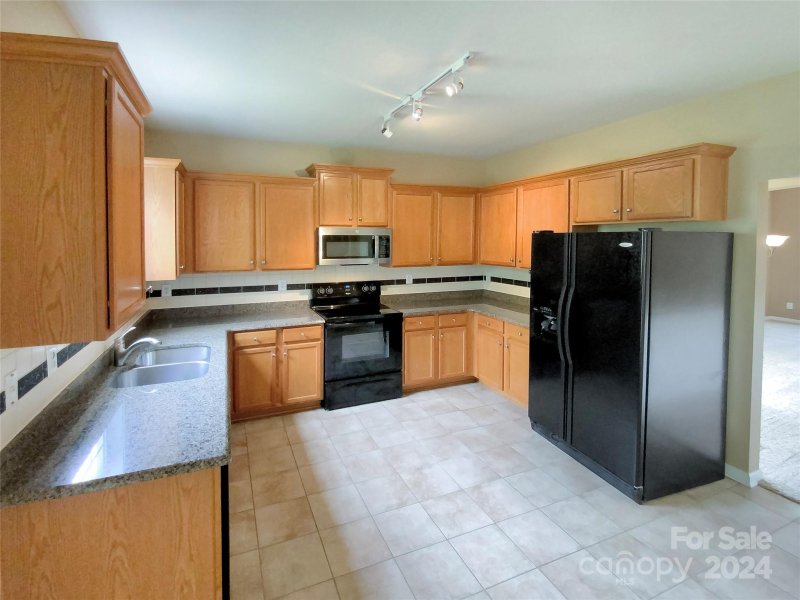 Property image 2 at 6021 Ashebrook Drive, Concord, NC 28025