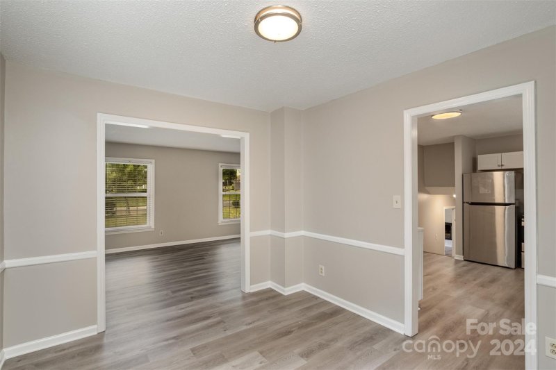 Property image 3 at 743 Pineborough Road, Charlotte, NC 28212