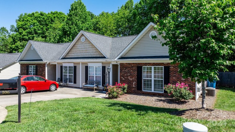 Property image 2 at 106 Lady Slipper Lane, Valdese, NC 28690