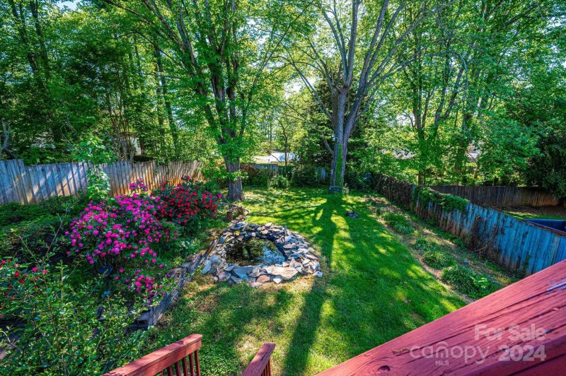 Property image 3 at 512 Mountain View Street, Lenoir, NC 28645