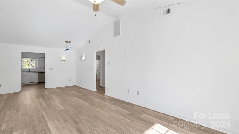 Property image 2 at 3733 Oakwood Road, Charlotte, NC 28269