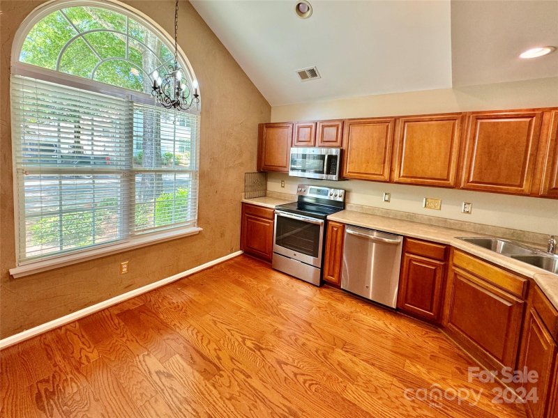 Property image 2 at 10409 Columbia Crest Court, Charlotte, NC 28270