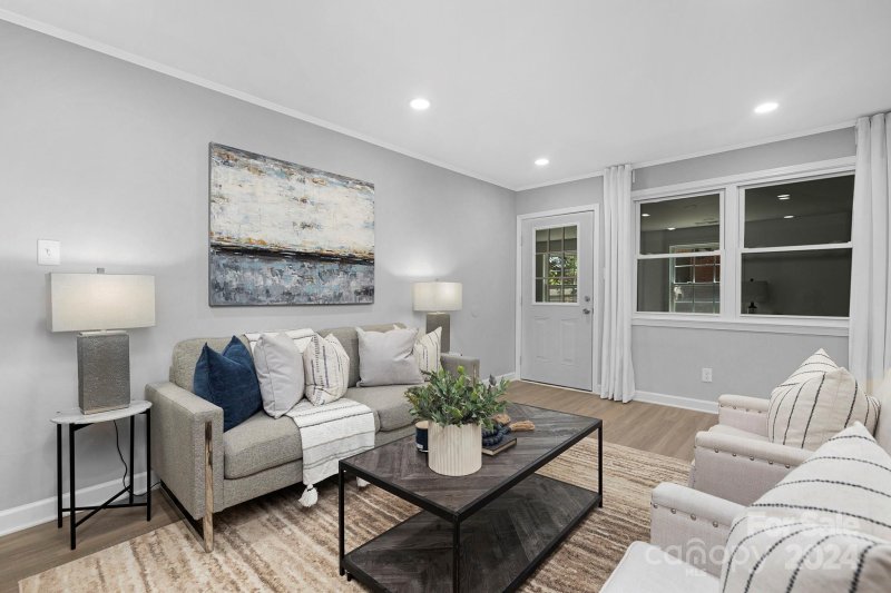 Property image 5 at 2638 Columbus Circle, Charlotte, NC 28208