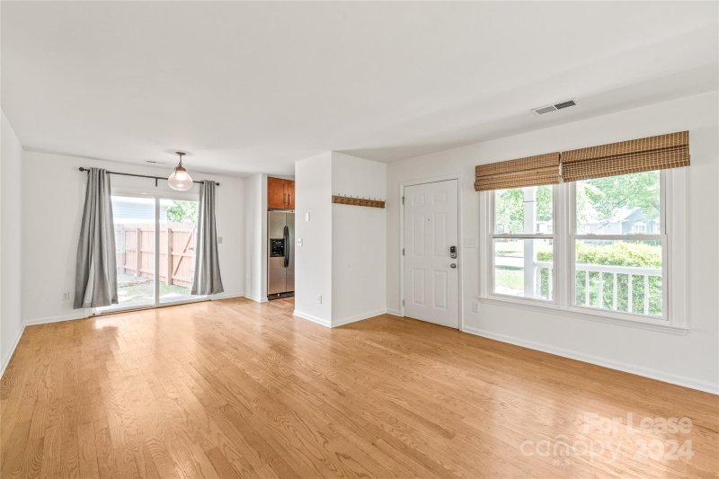 Property image 4 at 1118 Polk Street, Charlotte, NC 28206