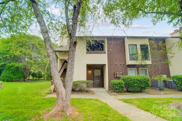 Property image 2 at 7217 Winery Lane, Charlotte, NC 28227