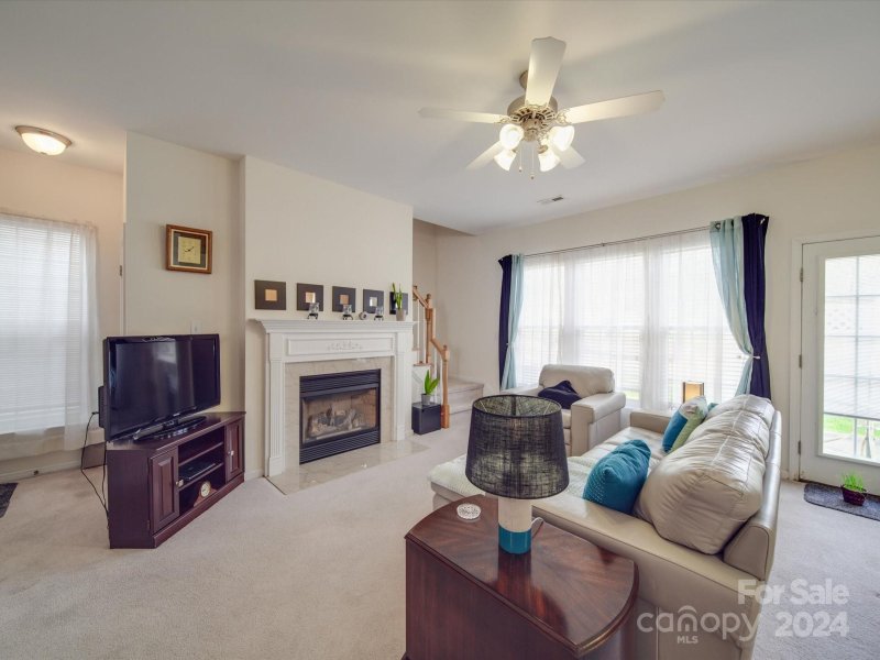 Property image 2 at 6329 Morningview Court, Charlotte, NC 28269