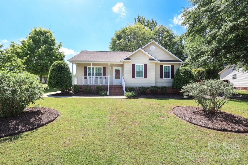 1631 Norfolk Court