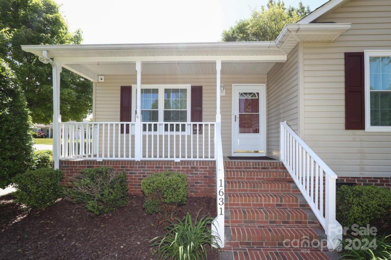 Property image 4 at 1631 Norfolk Court, Rock Hill, SC 29730