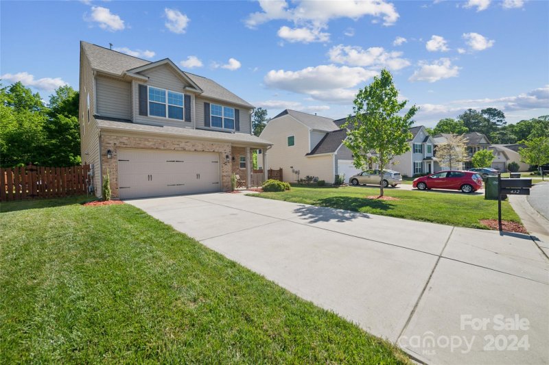 Property image 2 at 452 Augustus Lane, Mount Holly, NC 28120