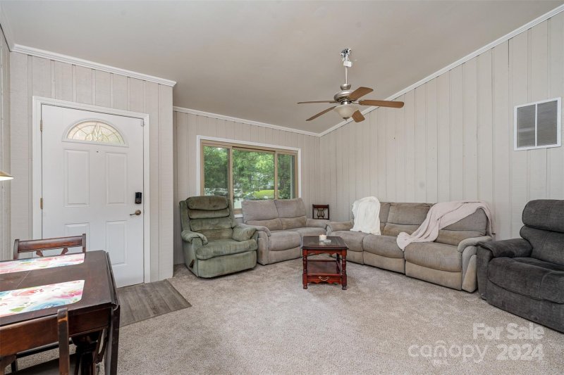 Property image 5 at 8216 Inverary Place, Charlotte, NC 28226