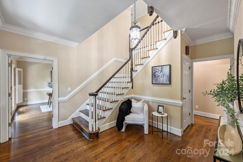 Property image 3 at 6924 Chatford Lane, Charlotte, NC 28210