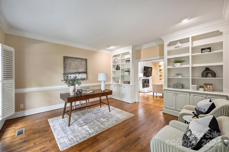 Property image 5 at 6924 Chatford Lane, Charlotte, NC 28210