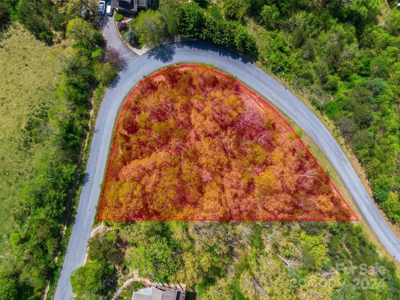 Property image 4 at 30 Courseview Drive, Weaverville, NC 28787