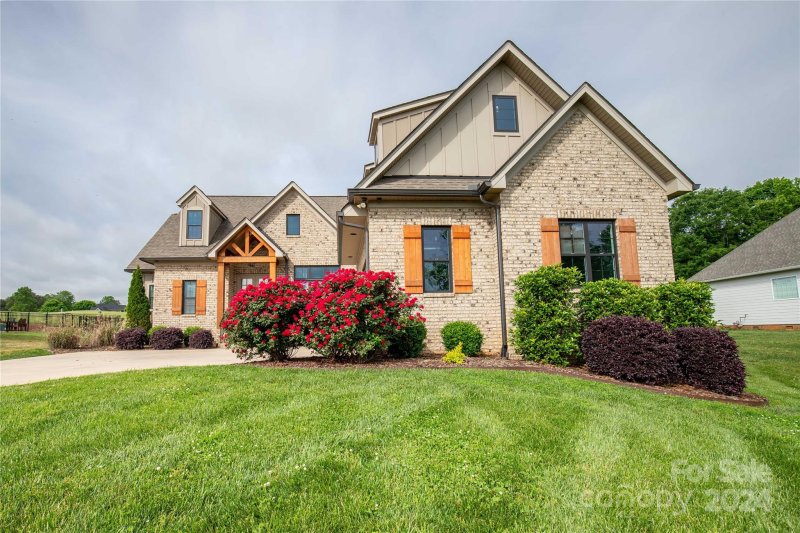 Property image 2 at 135 Eagles Terrace, Shelby, NC 28150