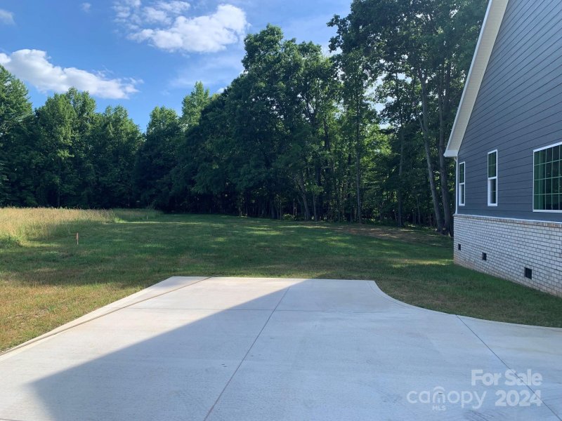 Property image 4 at 121 Peacehaven Place, Statesville, NC 28625