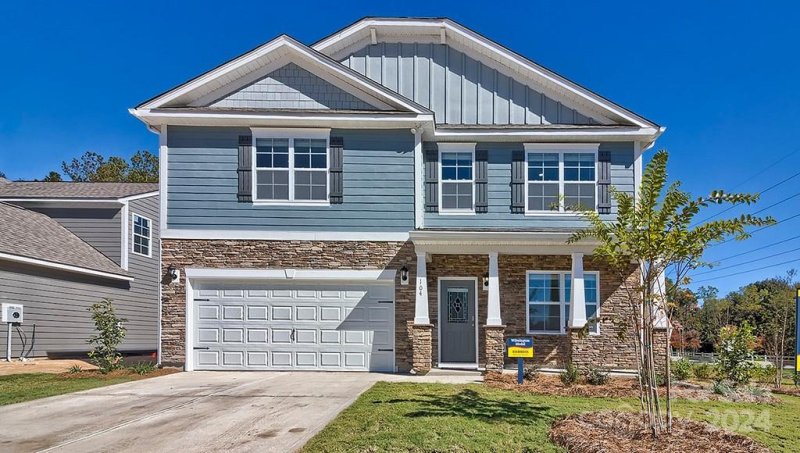 563 Country Oak Drive