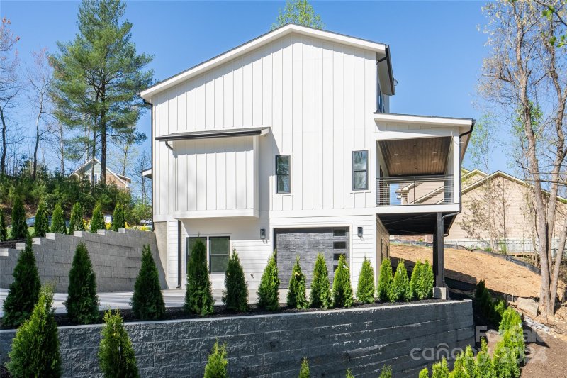 Property image 3 at 19 Winterhawk Drive, Arden, NC 28704