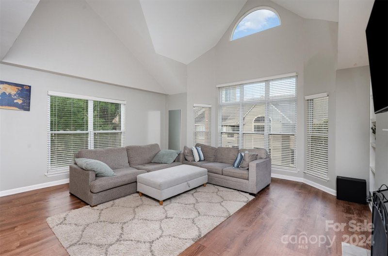 Property image 4 at 513 N Graham Street, Charlotte, NC 28202