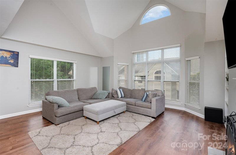 Property image 5 at 513 N Graham Street, Charlotte, NC 28202