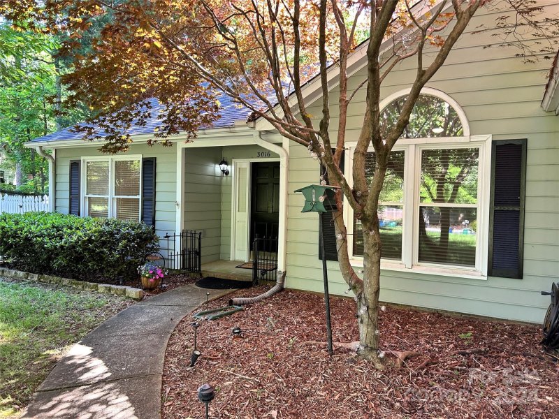 Property image 3 at 3016 Mill Stream Court, Matthews, NC 28104