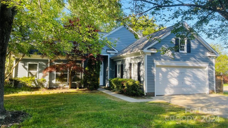 Property image 2 at 8624 Castlebay Drive, Charlotte, NC 28277