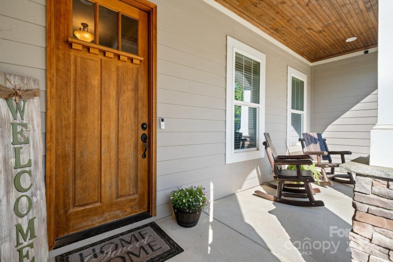 Property image 3 at 1218 39th Avenue, Hickory, NC 28601