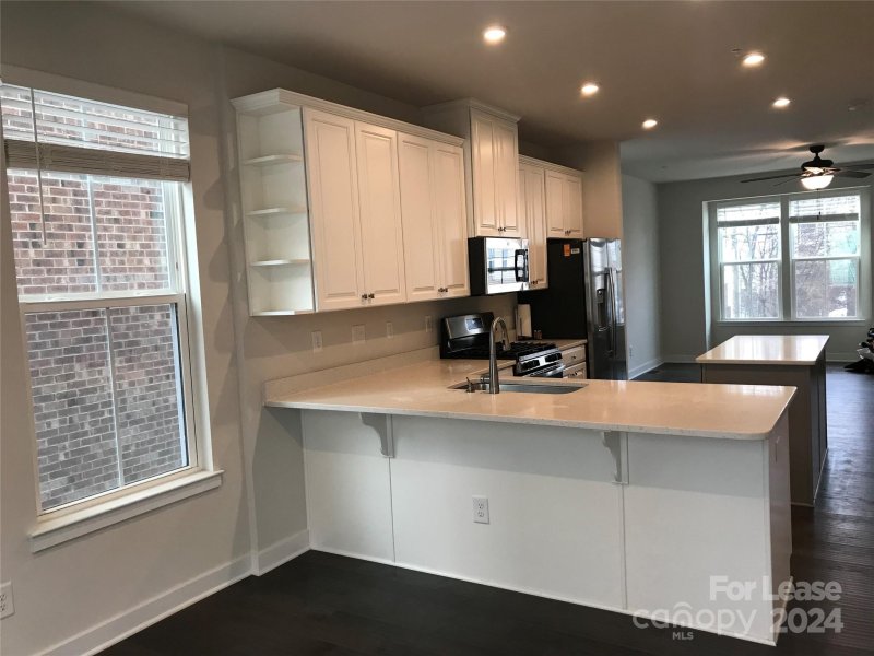 Property image 5 at 417 16th Street, Charlotte, NC 28206