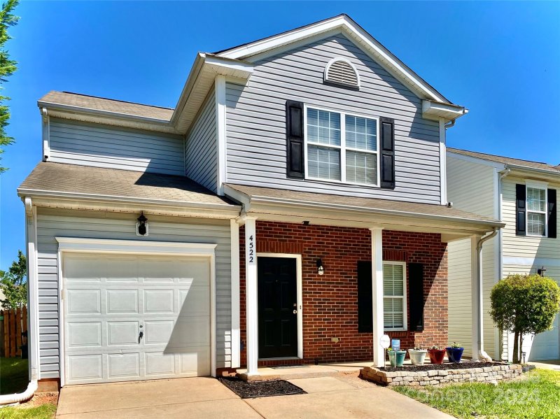 Property image 2 at 4522 Carnfeld Lane, Charlotte, NC 28215