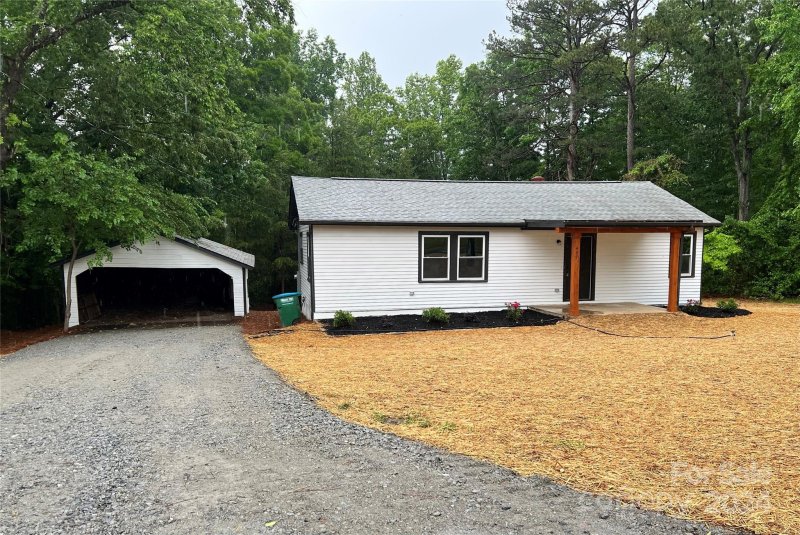 Property image 3 at 407 Dover Drive, Bessemer City, NC 28016