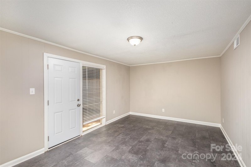 Property image 4 at 355 Sleepy Hollow Road, Charlotte, NC 28217