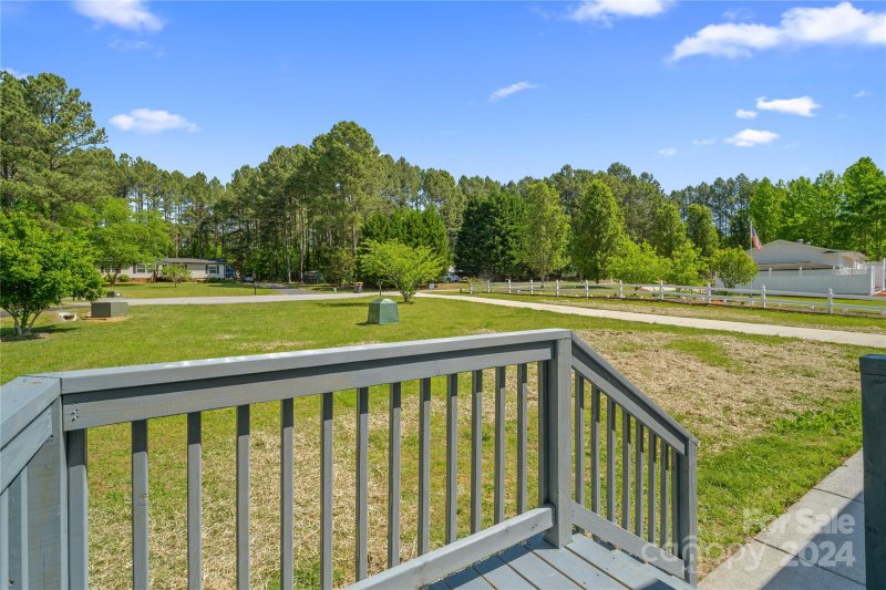 Property image 5 at 6264 Crossing View Lane, Denver, NC 28037