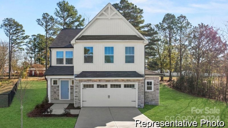 664 Candela Court