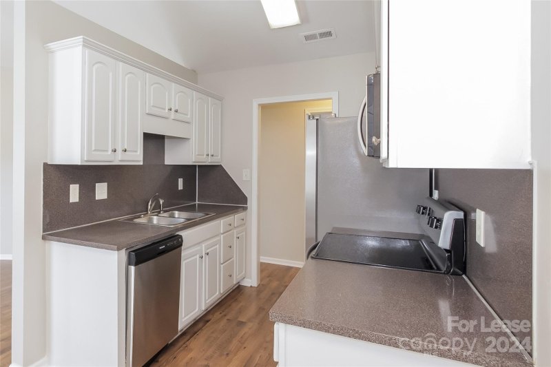 Property image 4 at 2117 Sebastiani Drive, Charlotte, NC 28214