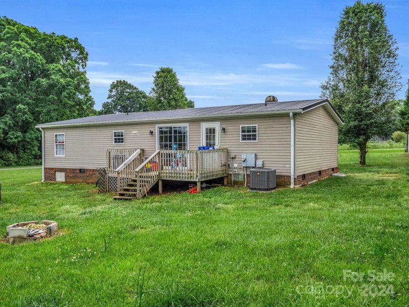 Property image 3 at 771 Hephzibah Church Road, Crouse, NC 28033