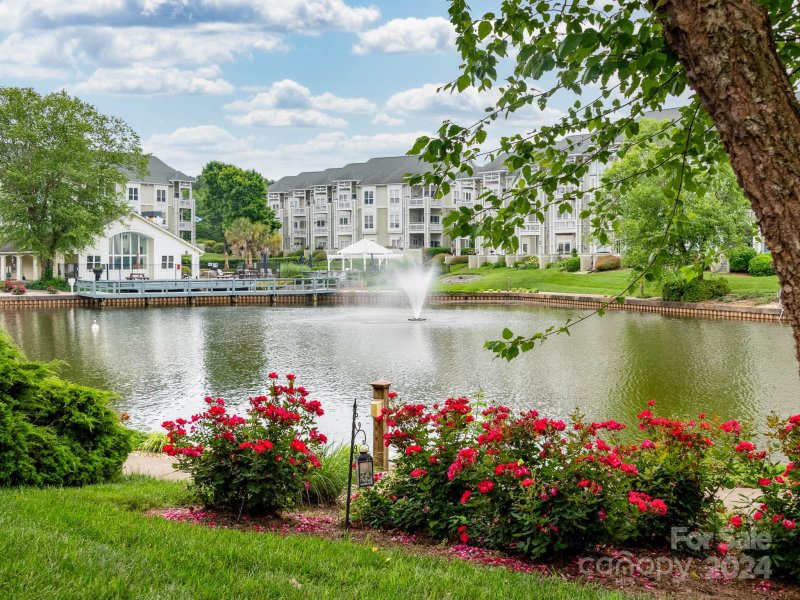 Property image 2 at 18736 Nautical Drive, Cornelius, NC 28031