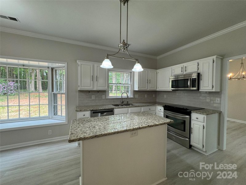 Property image 5 at 129 Southhaven Drive, Mooresville, NC 28117