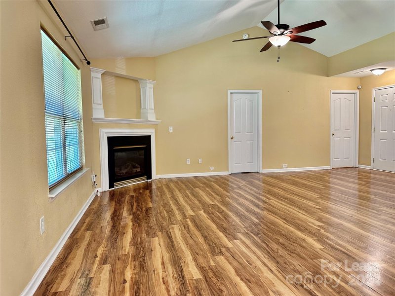 Property image 5 at 6623 Sunman Road, Charlotte, NC 28216