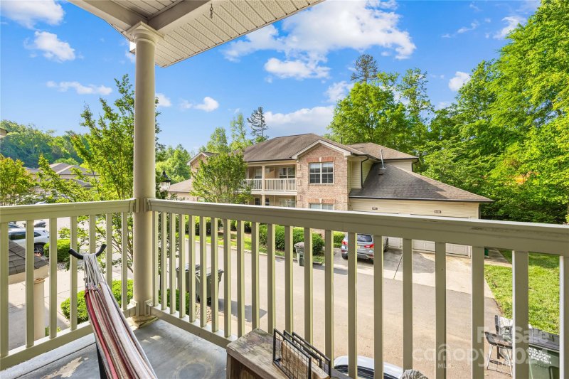 Property image 2 at 6407 Quarterbridge Lane, Charlotte, NC 28262