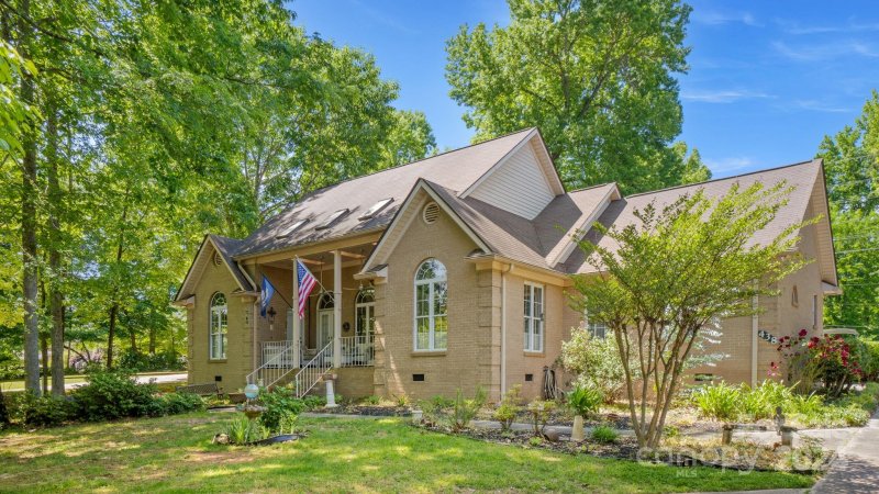 Property image 3 at 438 Lake Shore Drive, Fort Mill, SC 29715