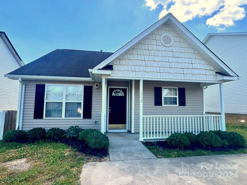 1912 Duke Adam Street