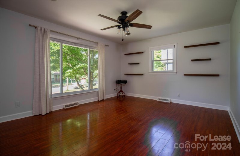 Property image 3 at 4928 Greenbrook Drive, Charlotte, NC 28205