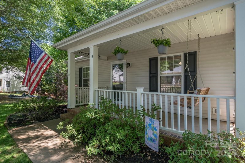 Property image 3 at 113 Pratt Street, Belmont, NC 28012
